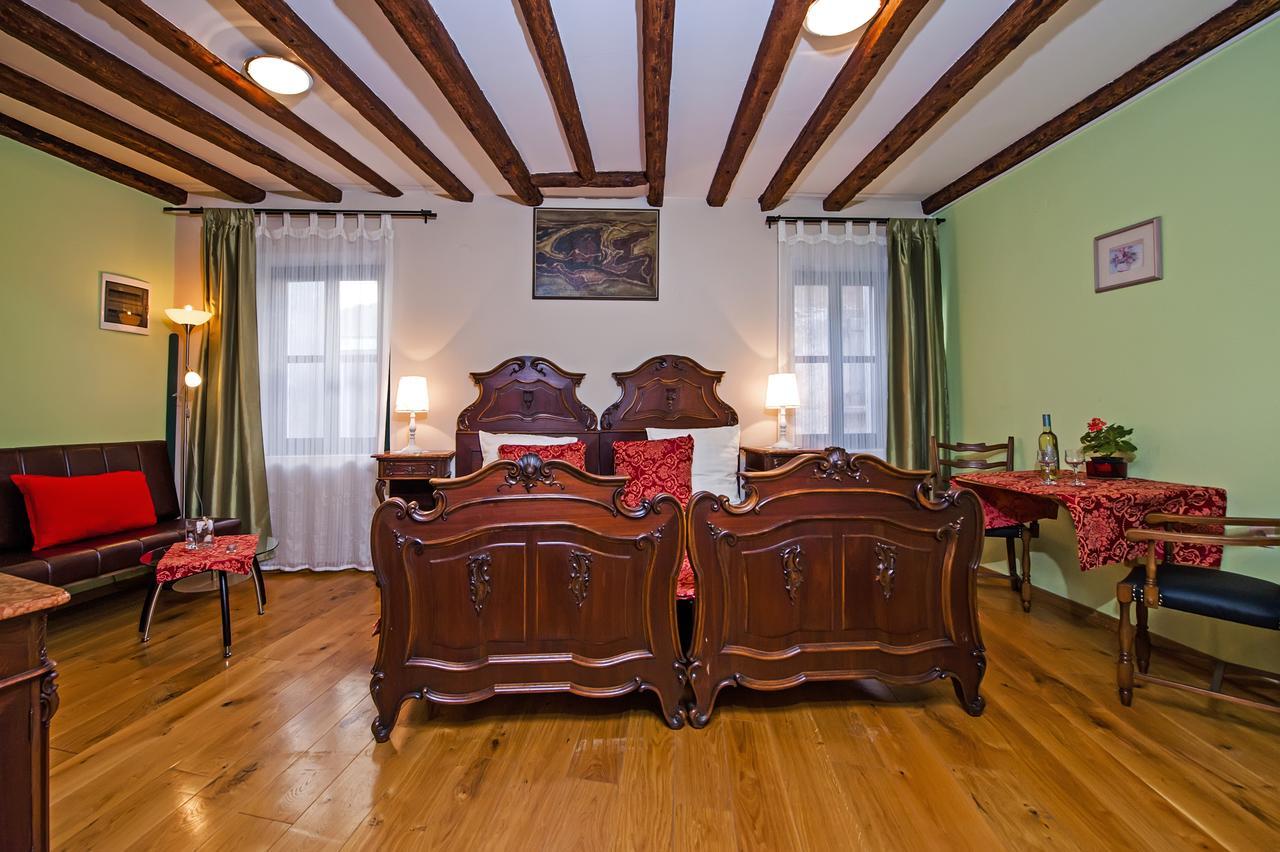 Studios Villa Oscar Rovinj Zewnętrze zdjęcie